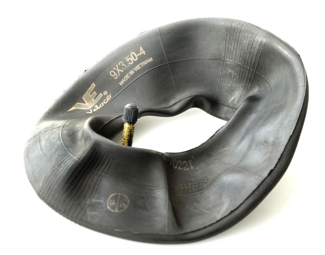 9.00x3.5-4 Schlauch  (rechtwinkl. 90° Autoventil + in Laufrichtung 90°)