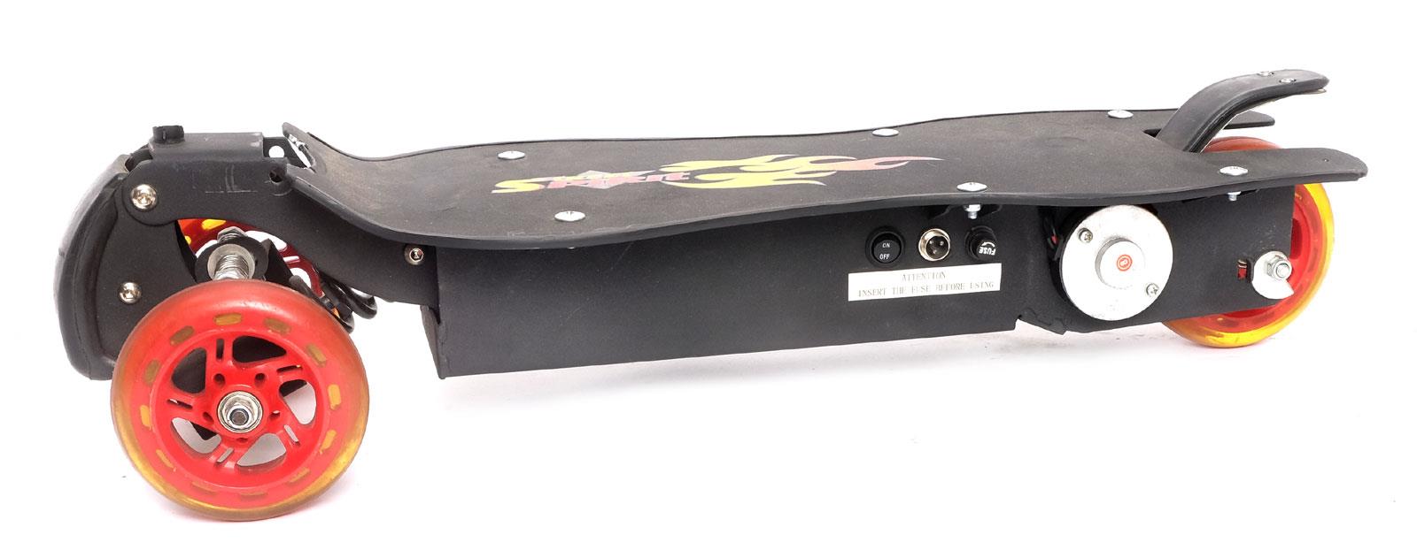 STREETSPIRIT Elektrokickboard mit 3-Rädern - ohne Lenker