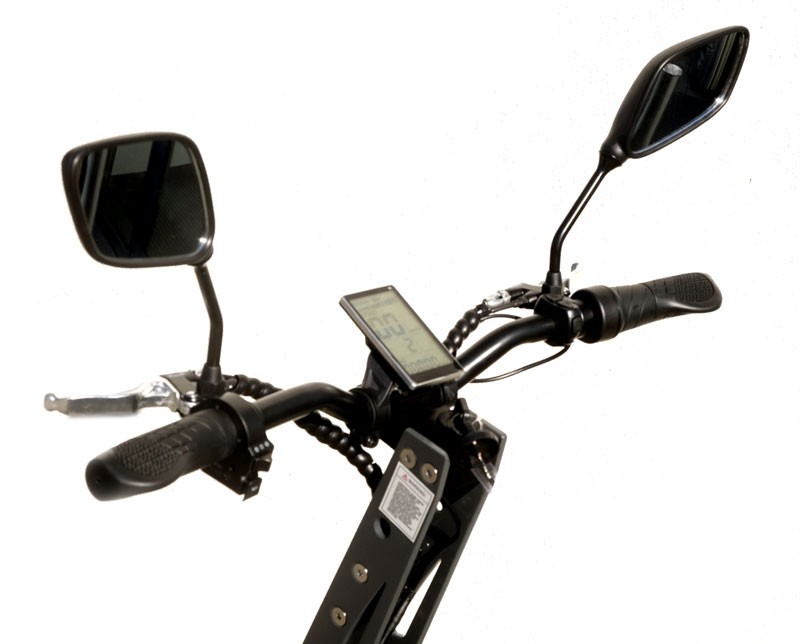 TREKSTOR EG90 E-Scooter 45 km/h  gebraucht, hergerichtet mit ausgelesenen Akku 973 Wh