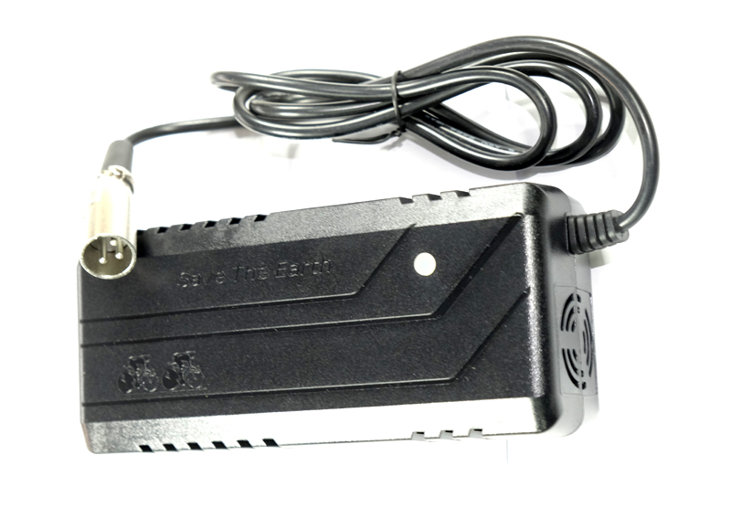 Ladegerät 42V/2Ah Lithium Akku Oliver500
