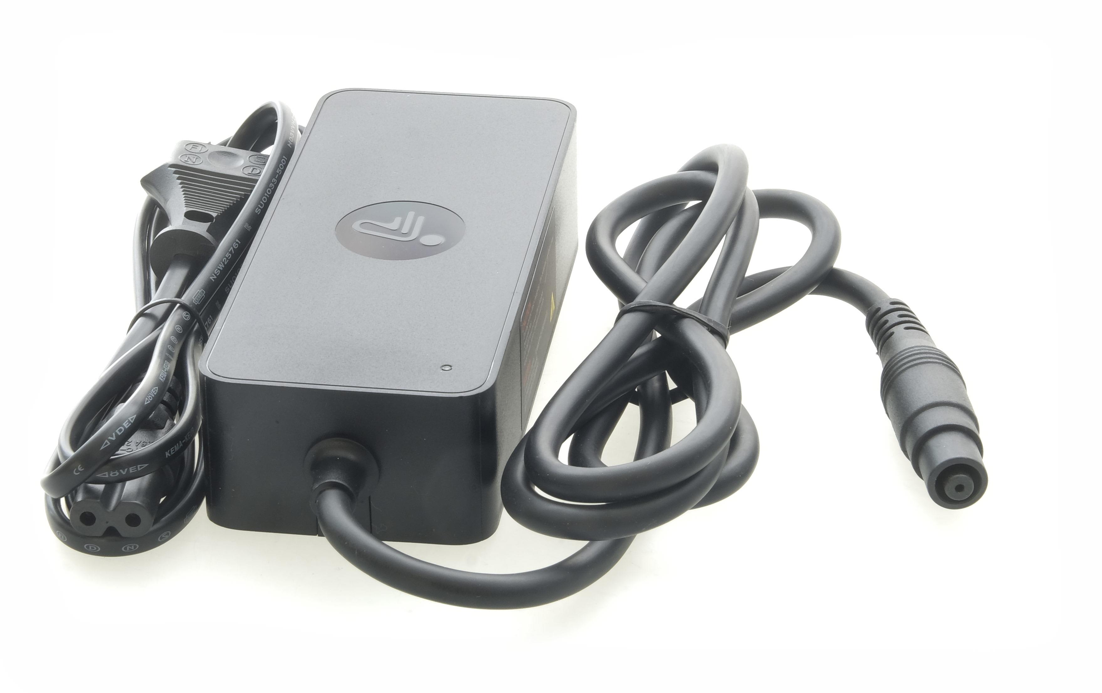 ninebot Ladegerät 53,6V 3,9A 209,04W