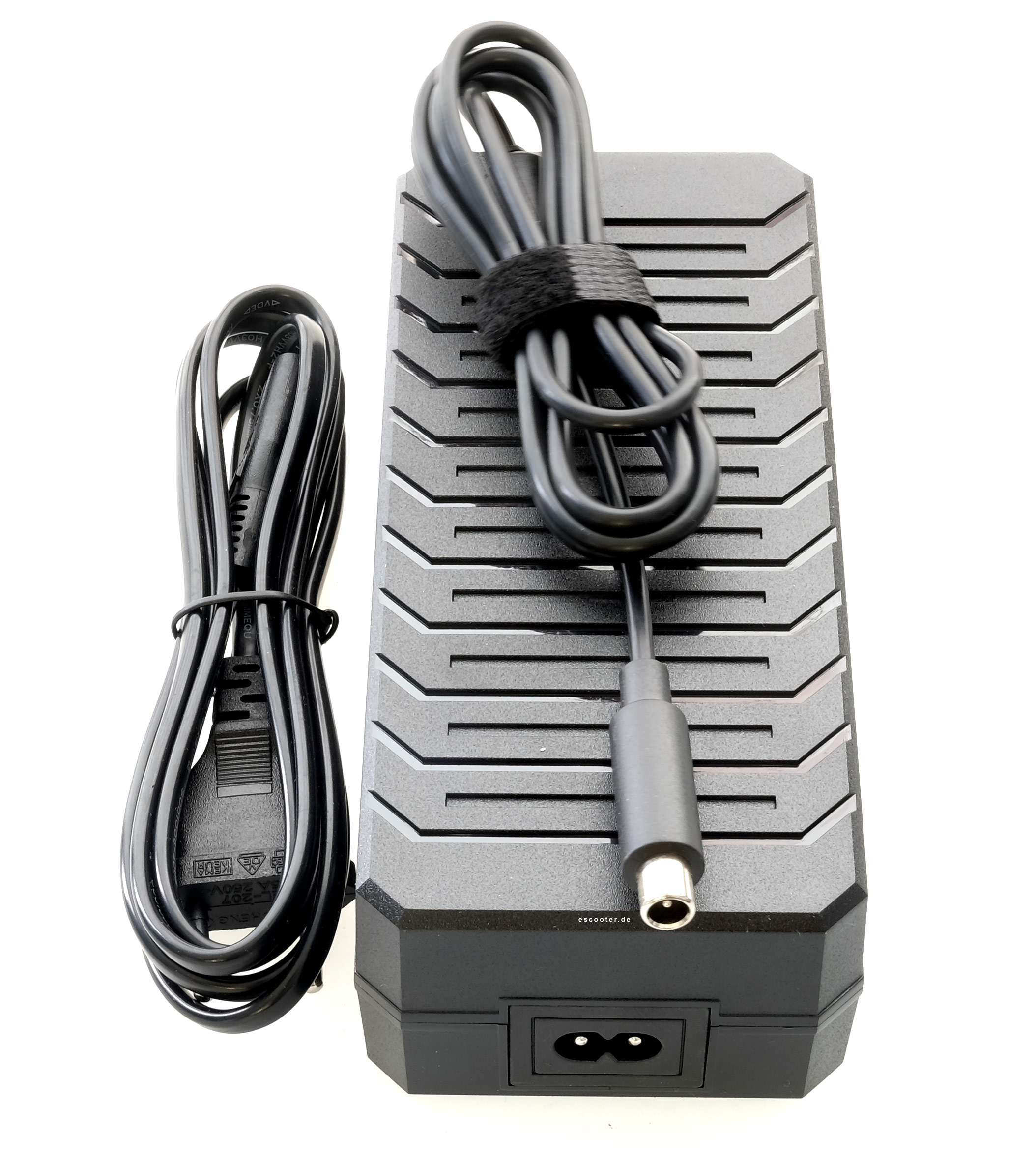 42V Li-Ion 8mm Hohlstecker 5A Schnellladegerät auch z.B. SEGWAY Ninebot MAX G30