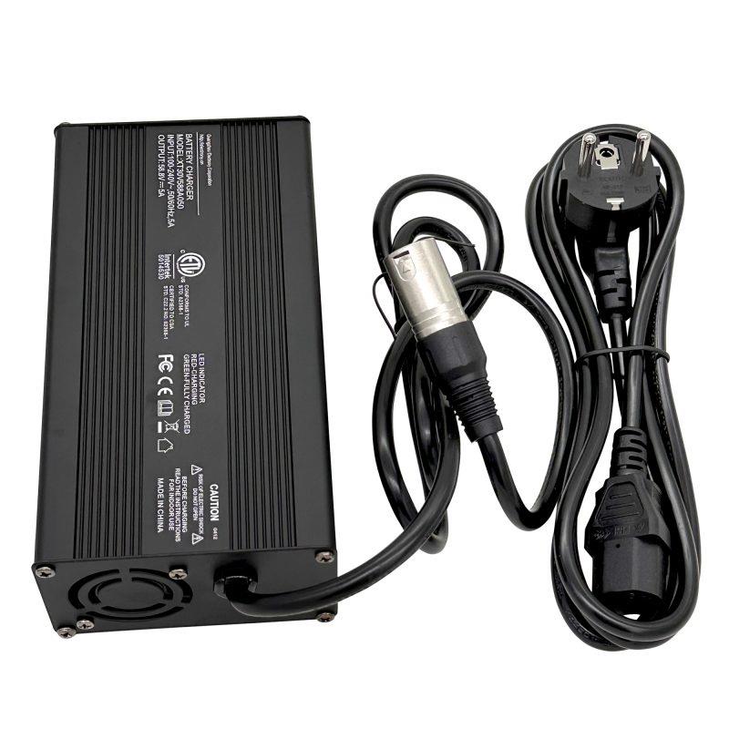 Freeliner EVO III 5A additional spare charger for lithium battery