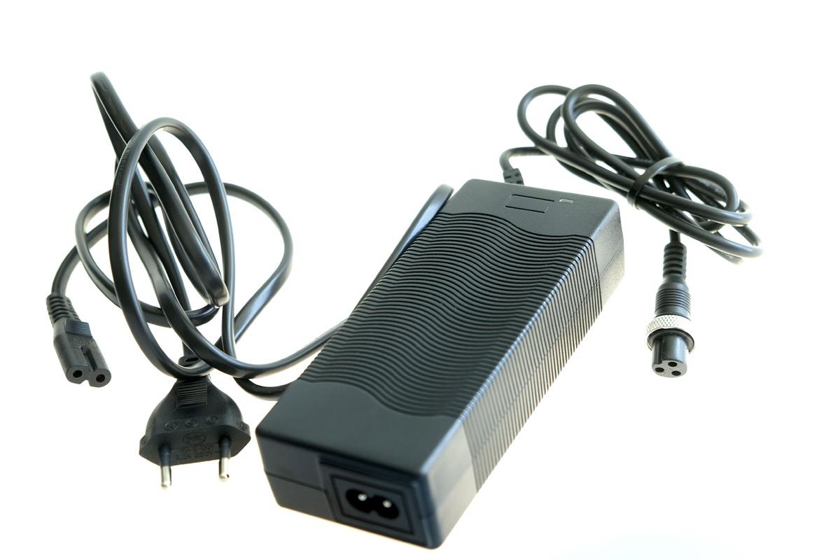 VMAX Ladegerät Charger R25 R20