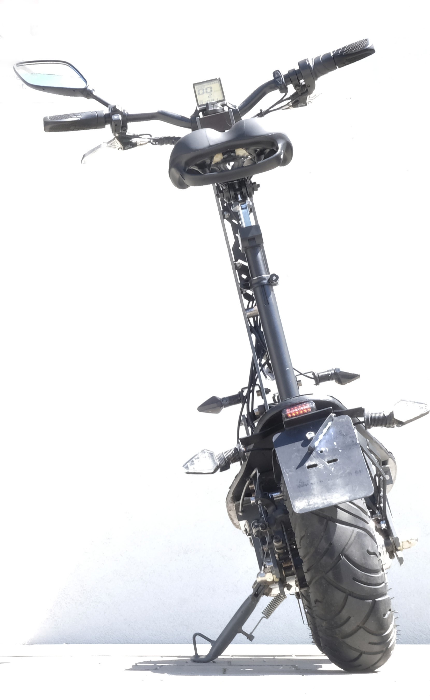 TREKSTOR EG90 E-Scooter 45 km/h  gebraucht, hergerichtet mit ausgelesenen Akku 973 Wh